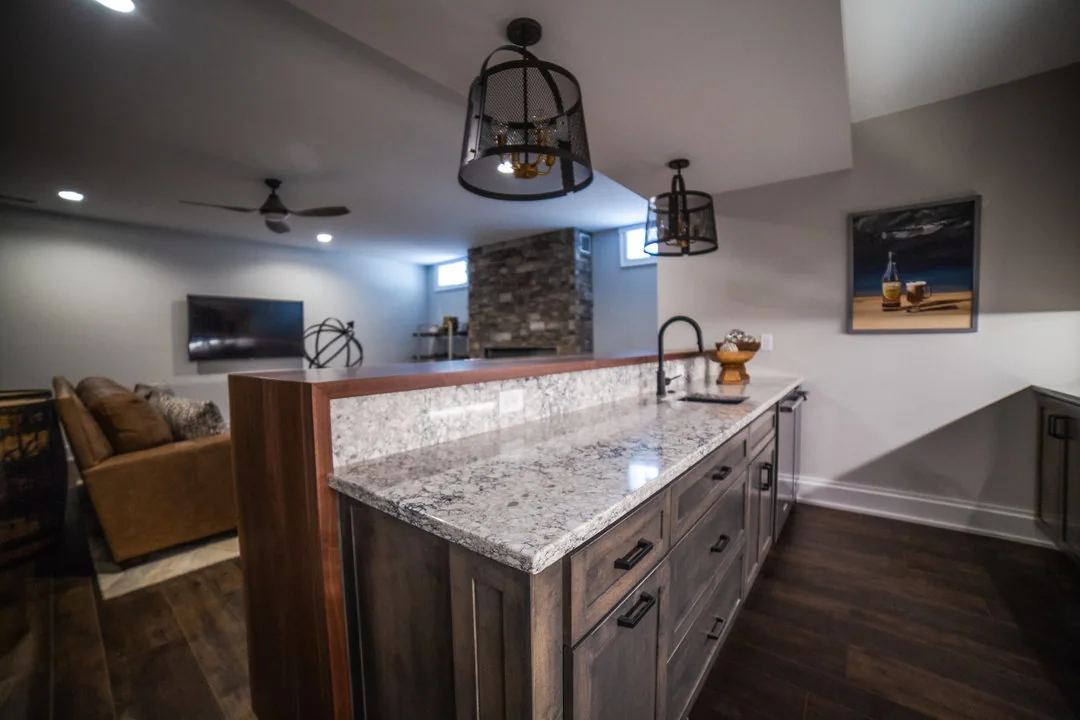 Aura Hanstone Quartz installed — project photo 7