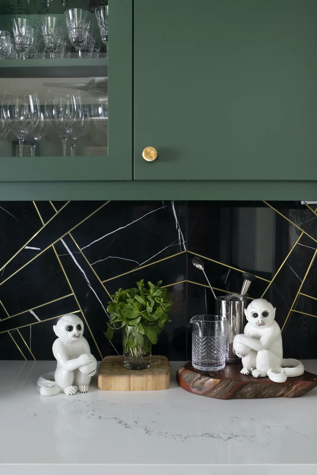 Chantilly Hanstone Quartz installed — project photo 3