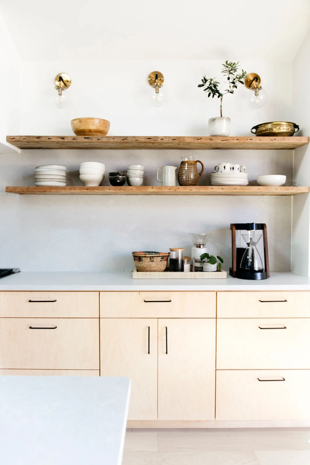 Coast Hanstone Quartz installed — project photo 4