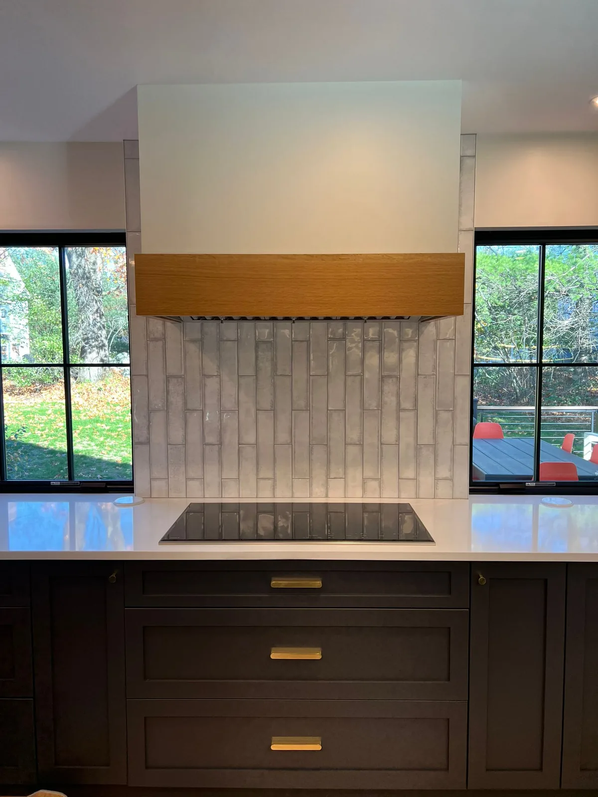 Drift Hanstone Quartz installed — project photo 4