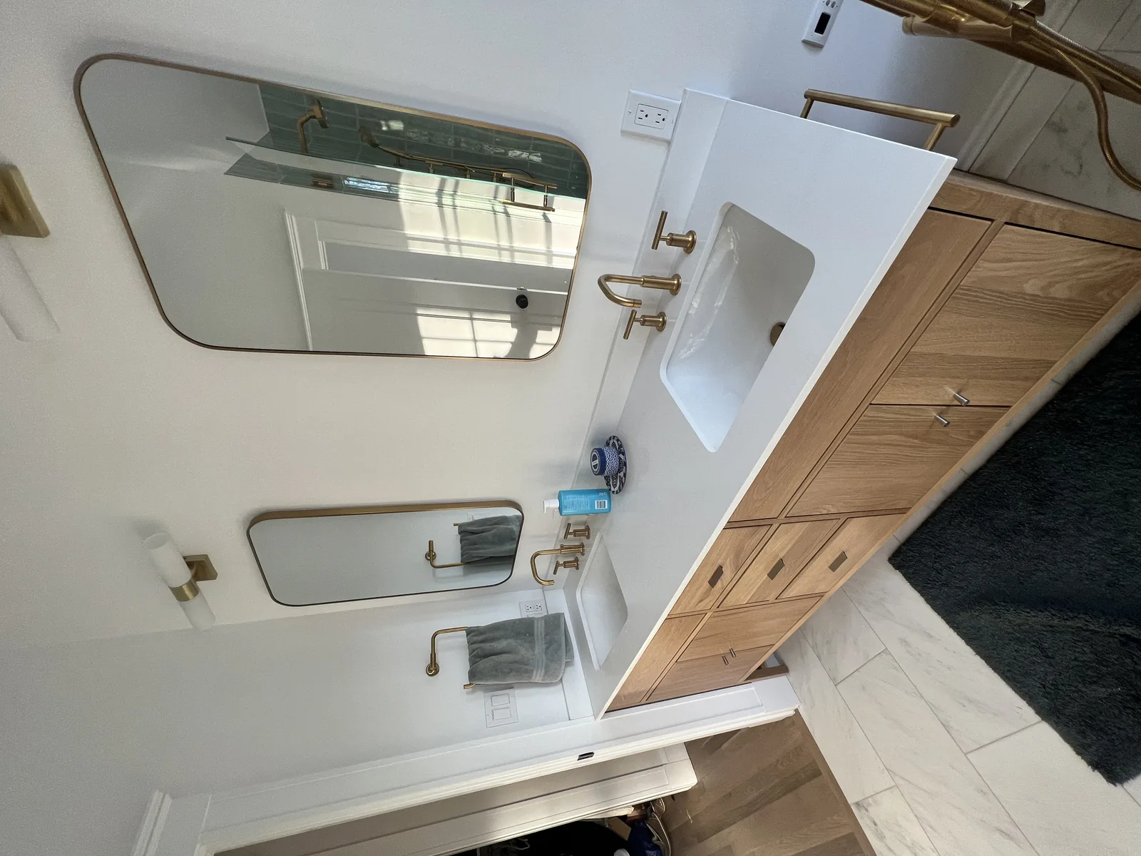 Drift Hanstone Quartz installed — project photo 6