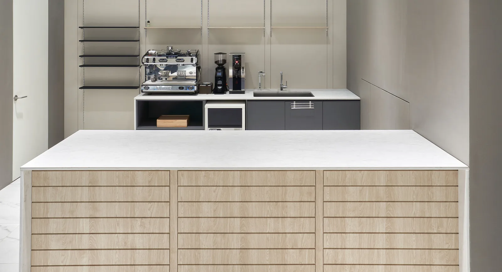 Eden Hanstone Quartz installed — project photo 1