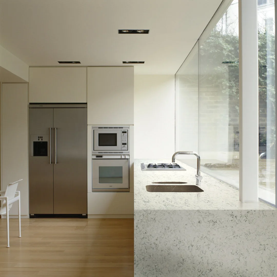 Italian Waves Hanstone Quartz installed — project photo 1