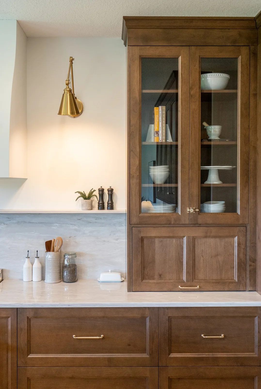Le Blanc Hanstone Quartz installed — project photo 6