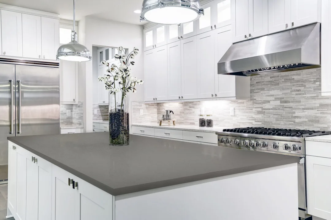 Leaden Hanstone Quartz installed — project photo 1