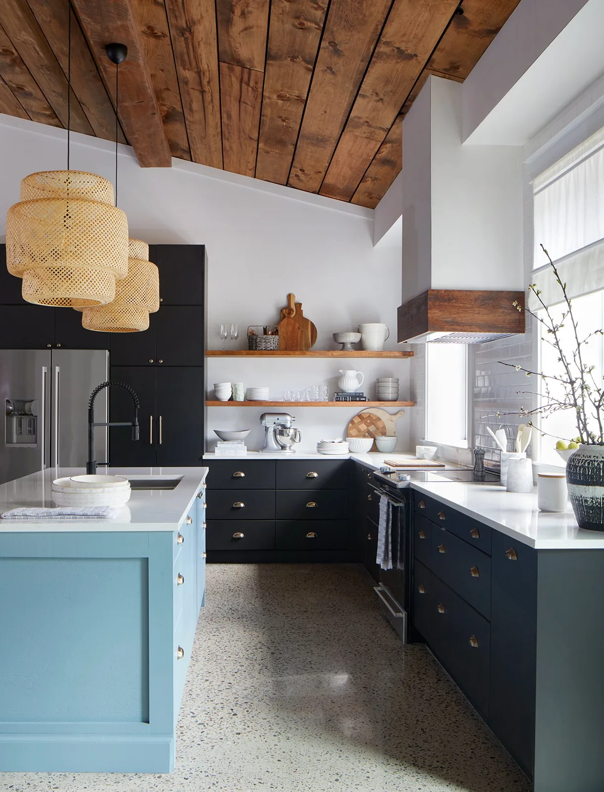Montauk Hanstone Quartz installed — project photo 4