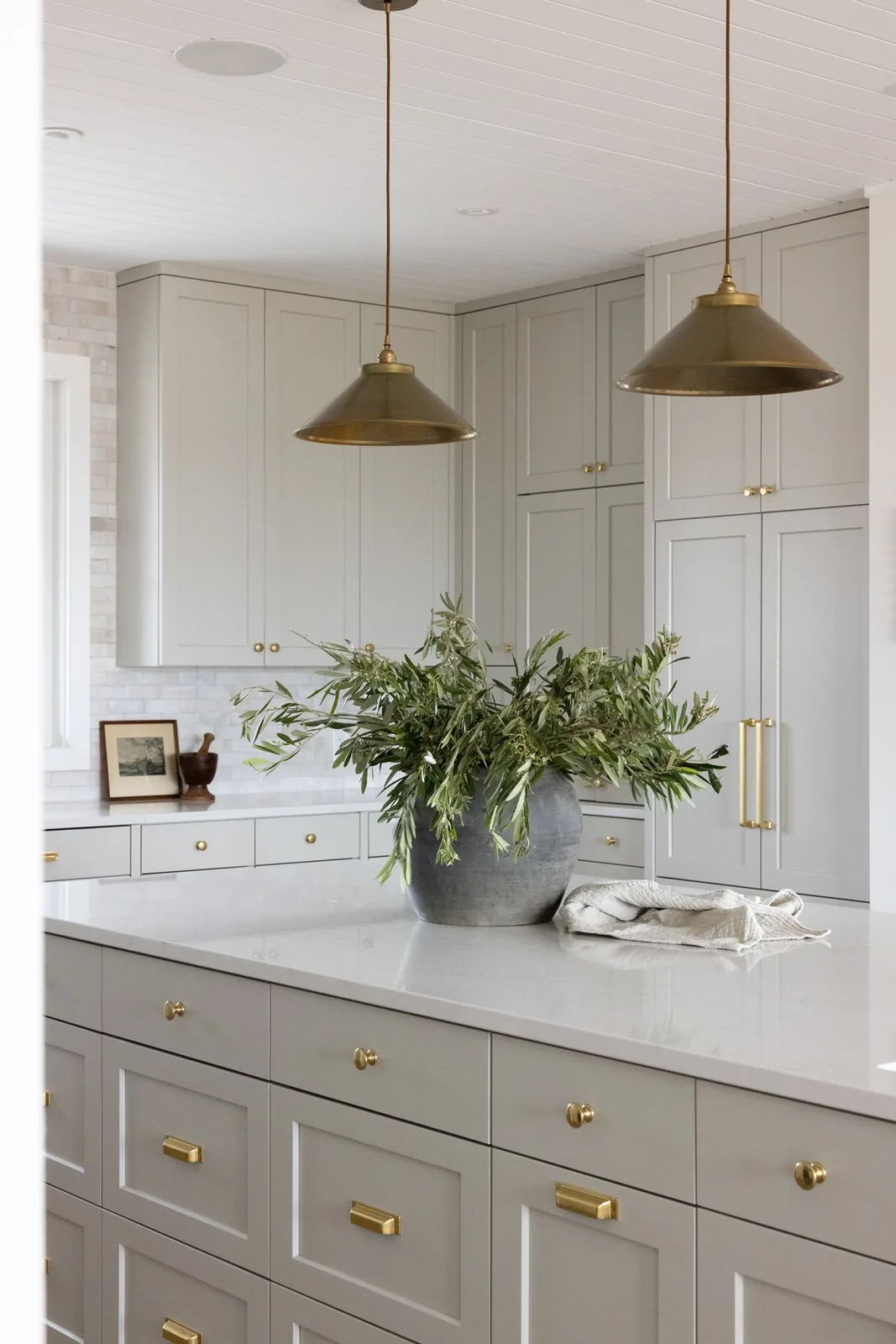 Montauk Hanstone Quartz installed — project photo 5