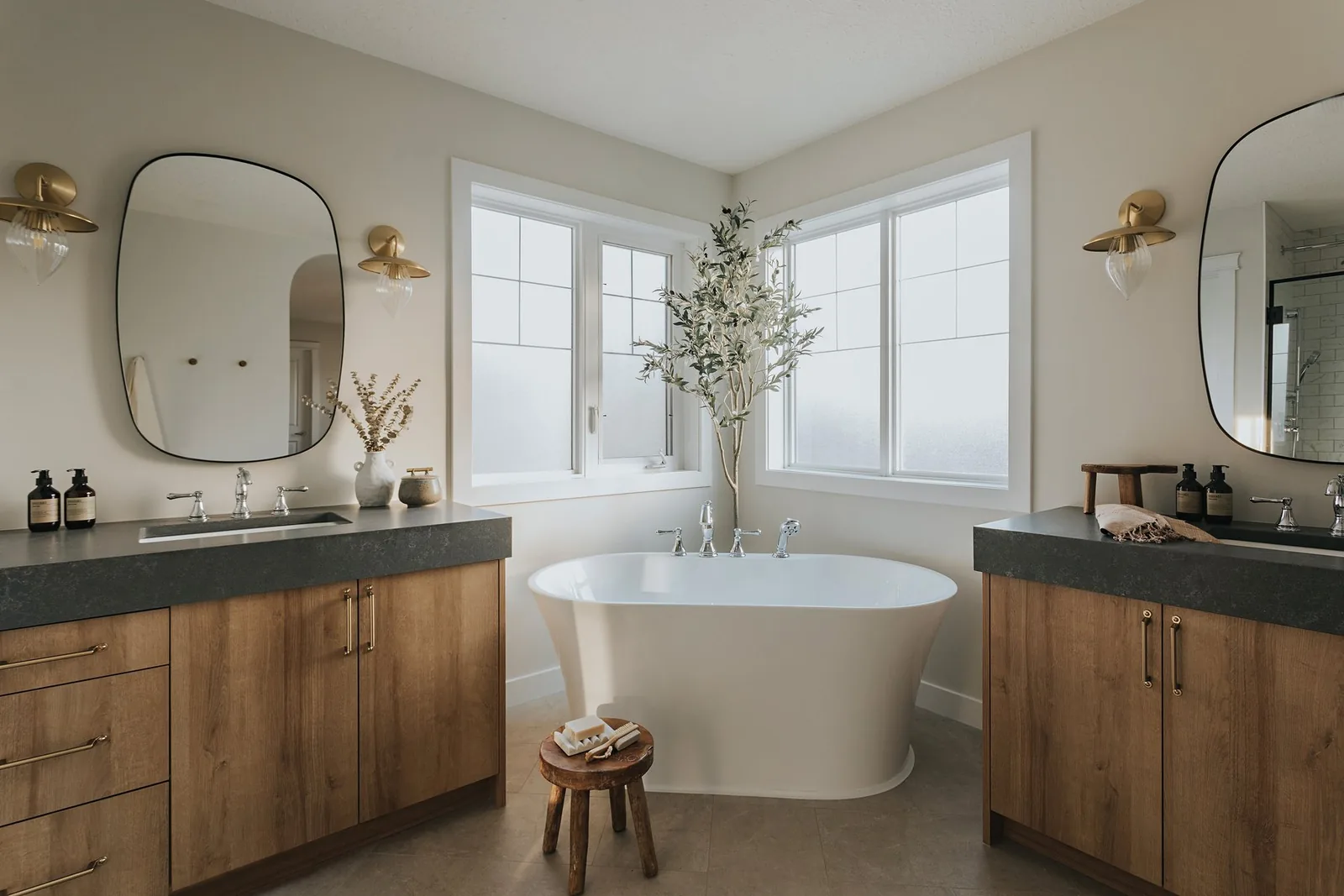 Storm Hanstone Quartz installed — project photo 4
