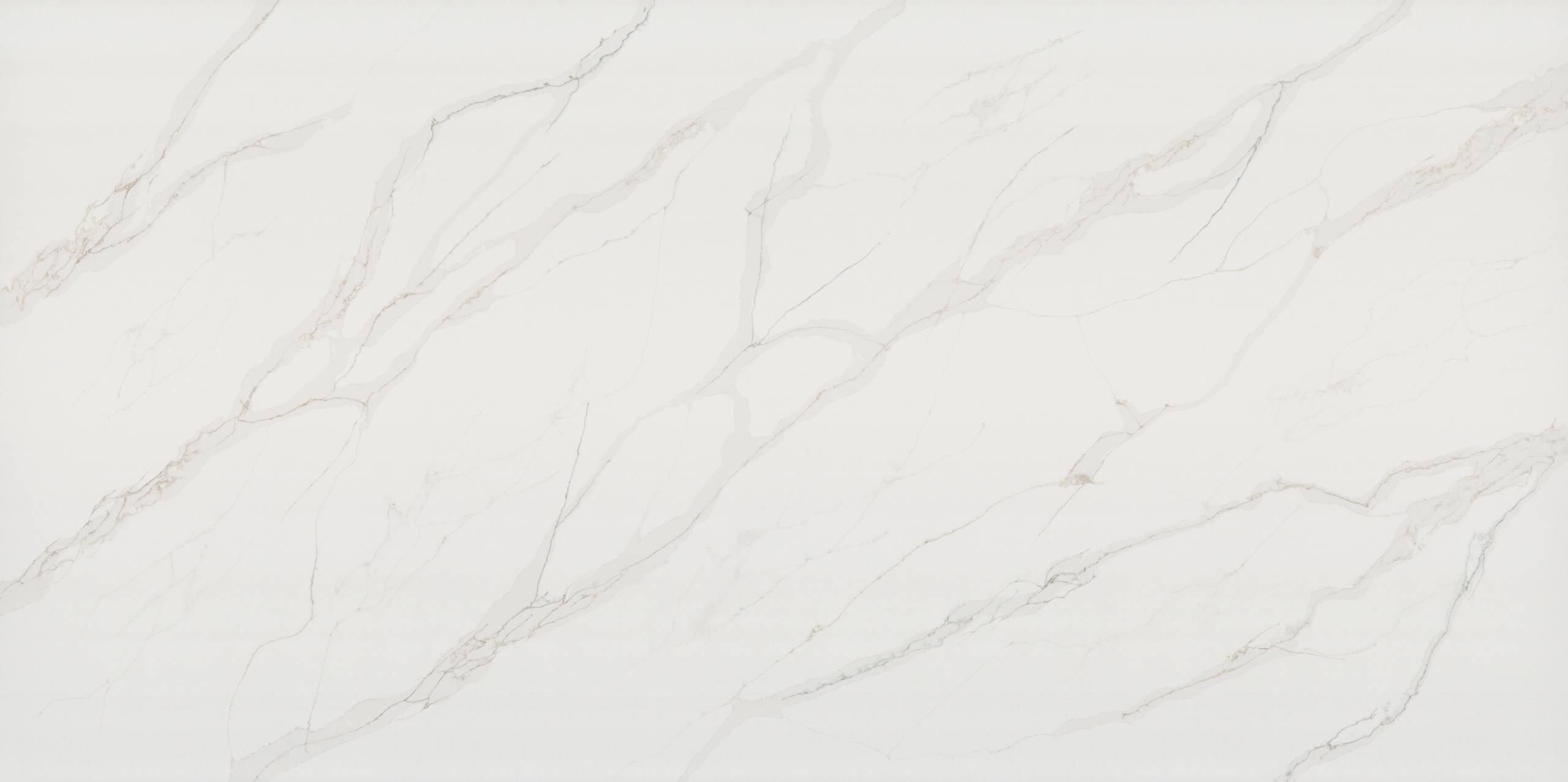 Calacatta Unique Lucciare Quartz close-up detail