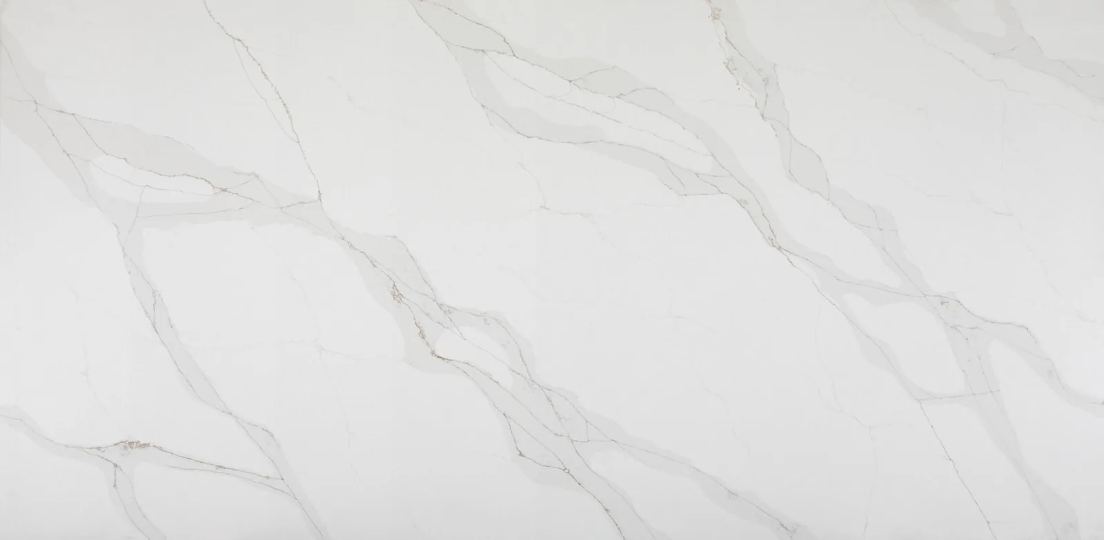 Calacatta Classic Lucciare Quartz full slab
