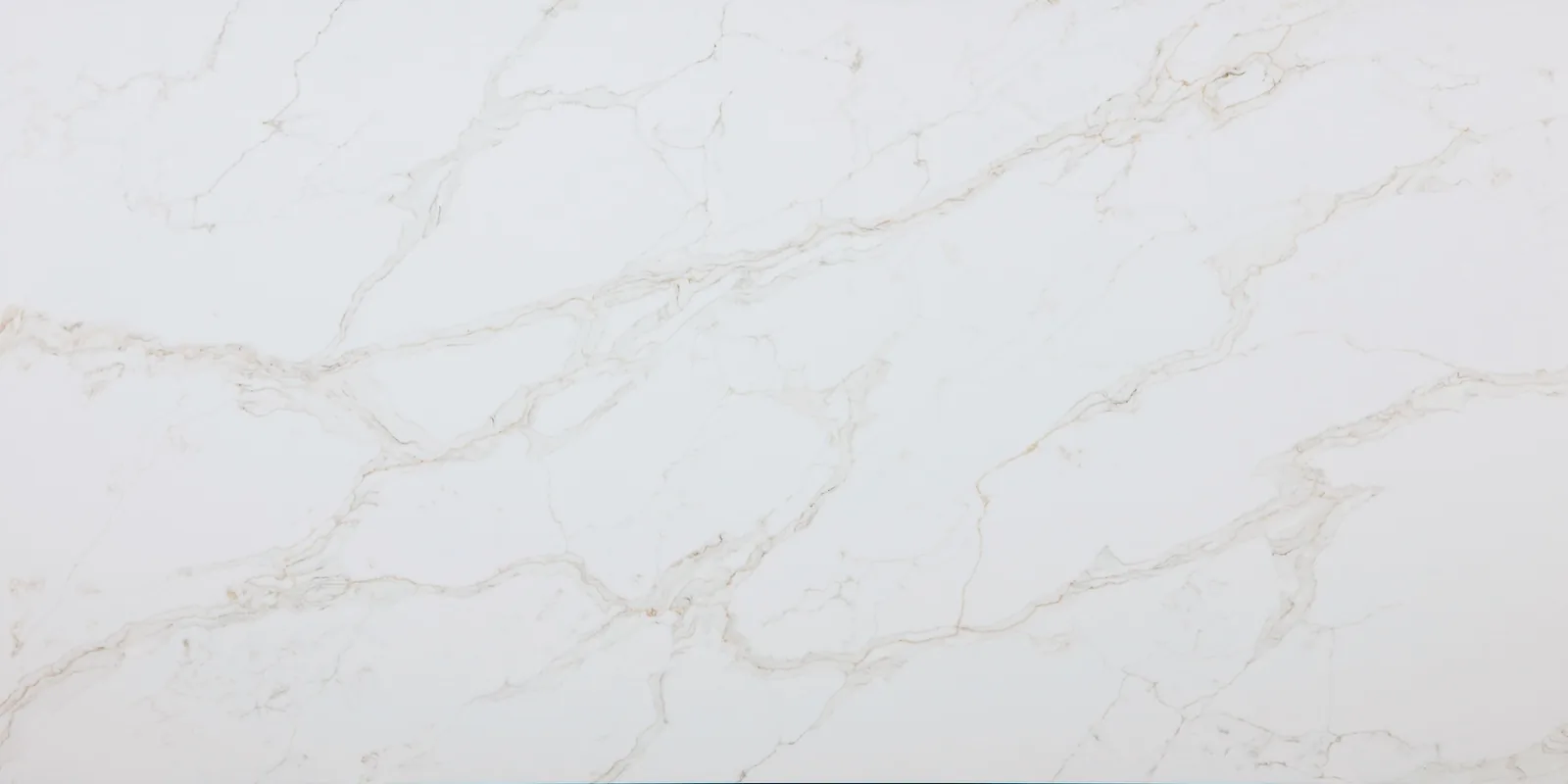 Calacatta Gold Lucciare Quartz full slab