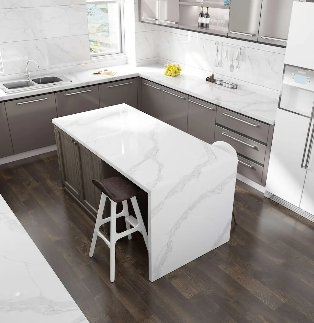 Calacatta Lincoln Lucciare Quartz installed — project photo 1