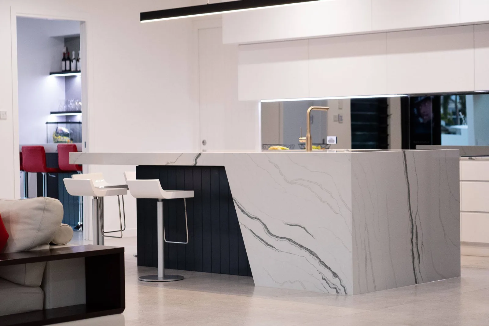 Mondria Kumair Lucciare Quartz installed — project photo 6