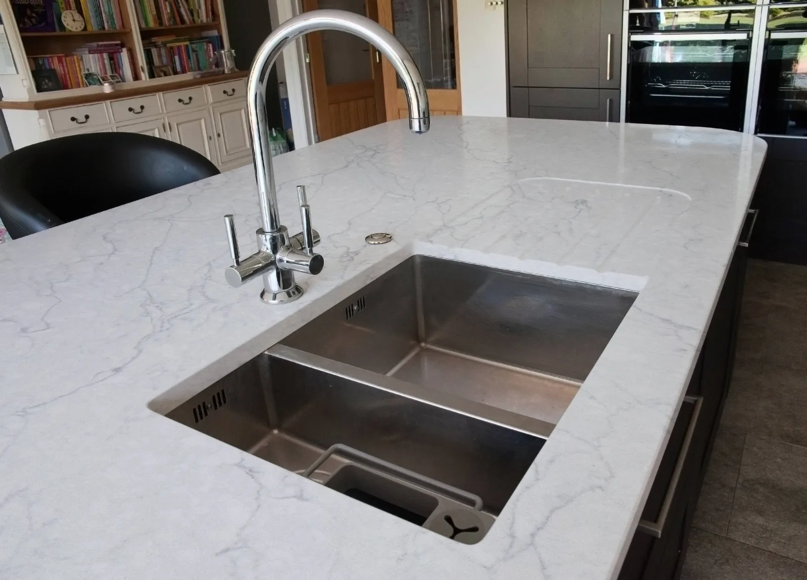 Opal Marquette Lucciare Quartz installed — project photo 3
