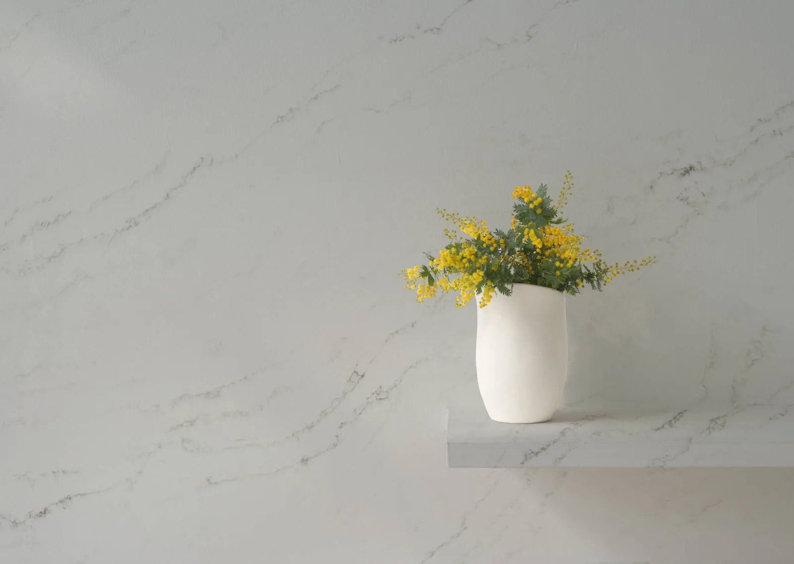 Pietra Danae Lucciare Quartz installed — project photo 6